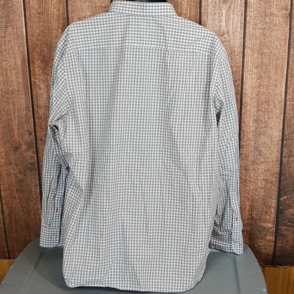 UNTUCKit Button Down Shirt - Picture 4 of 5